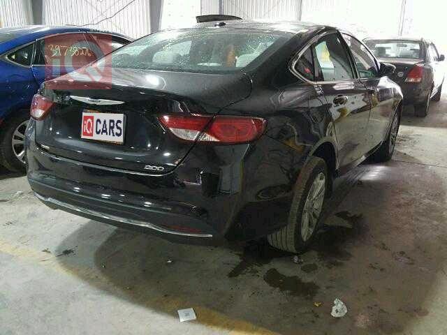 كرايسلر 200